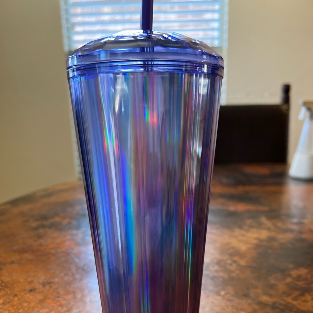 Starbucks 24 oz.   Dome Venti Tumbler